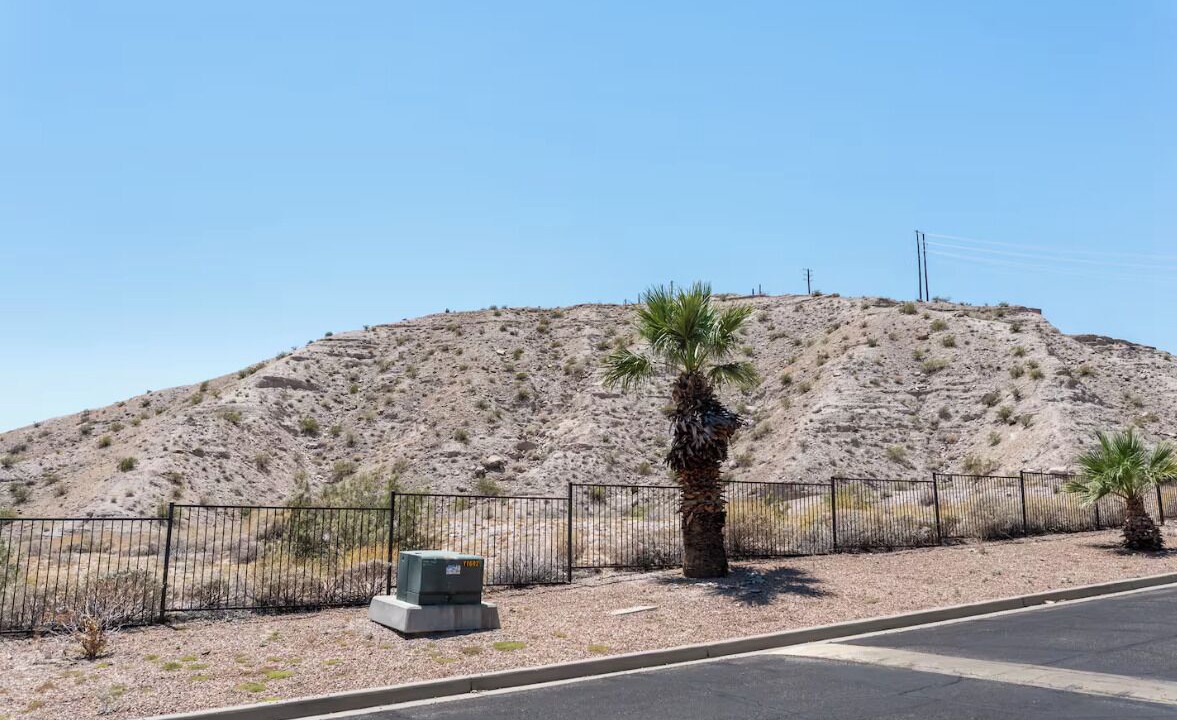 Photo of Others in Laughlin