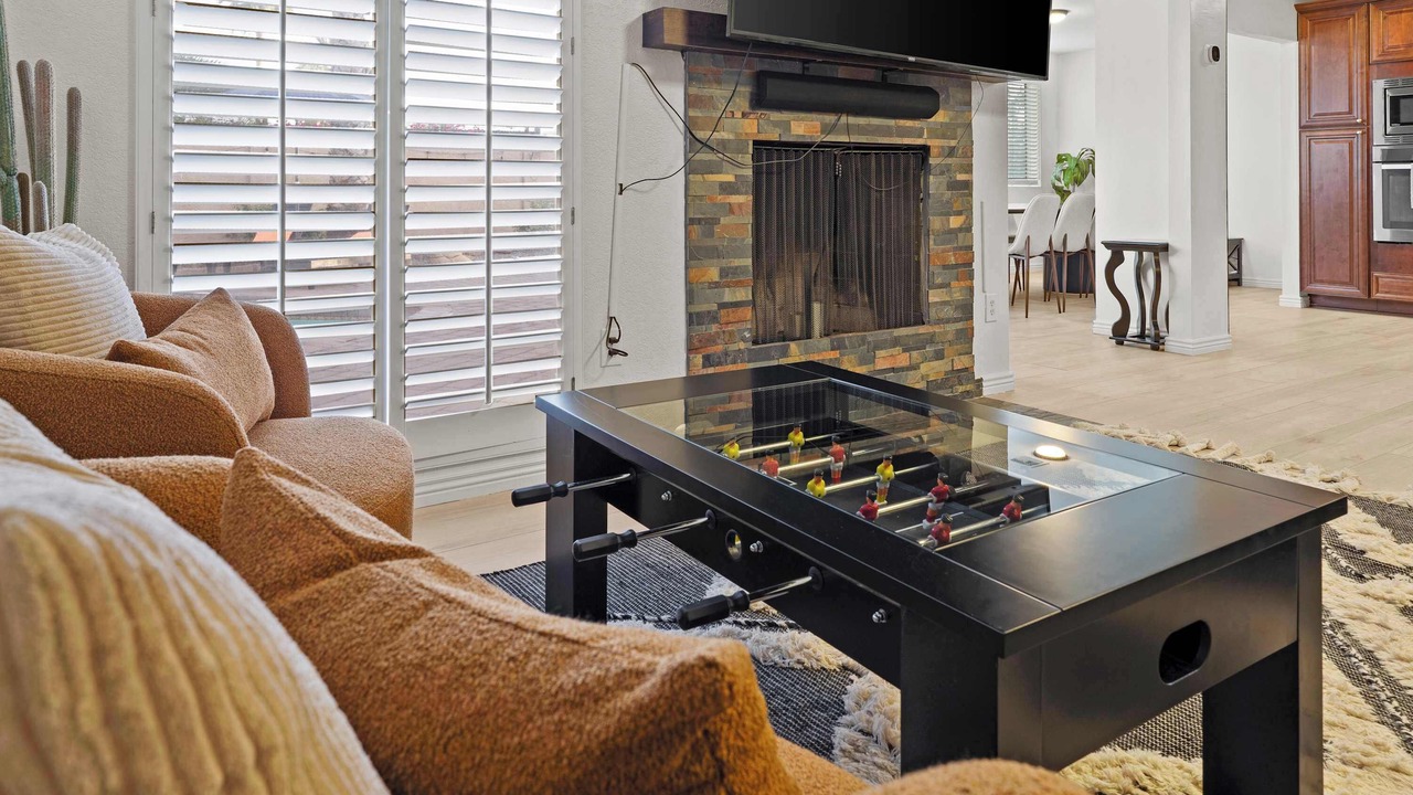 Photo of Livingroom in Raskin Estates