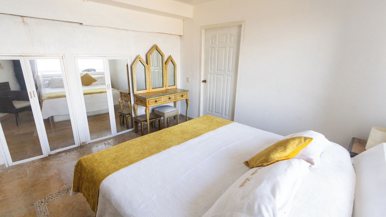 Photo of Bedroom in Las Brisas
