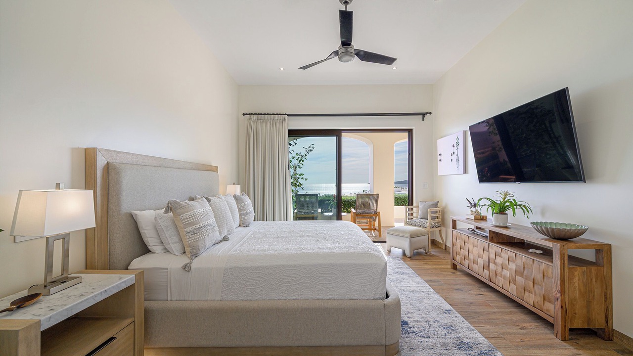 Photo of Bedroom in Laguna Hills