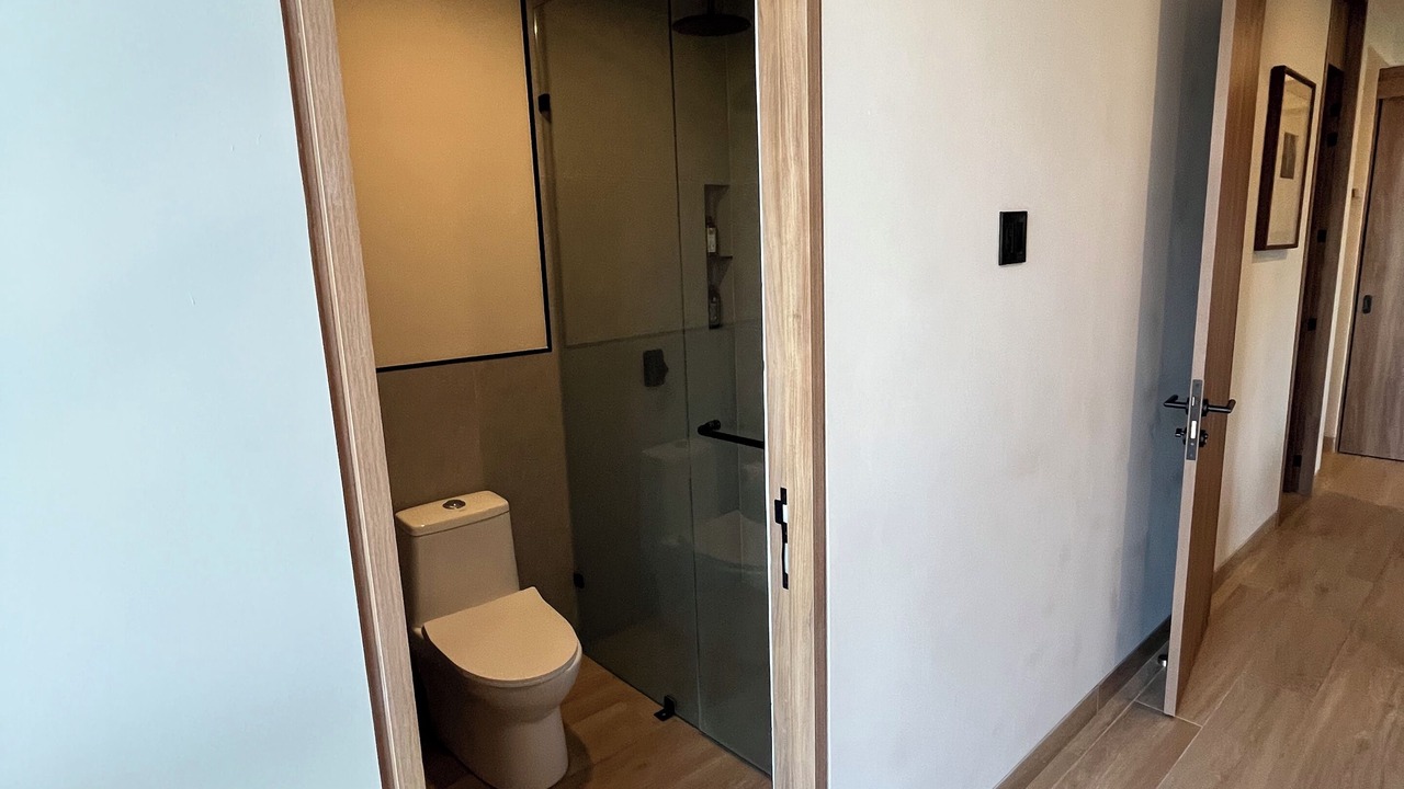 Photo of Bathroom in Zona Expo
