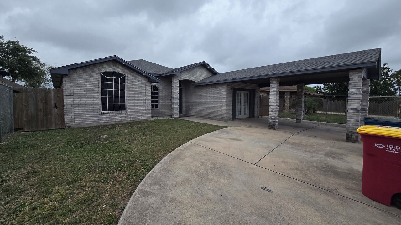 Photo of Outdoor in Brownsville