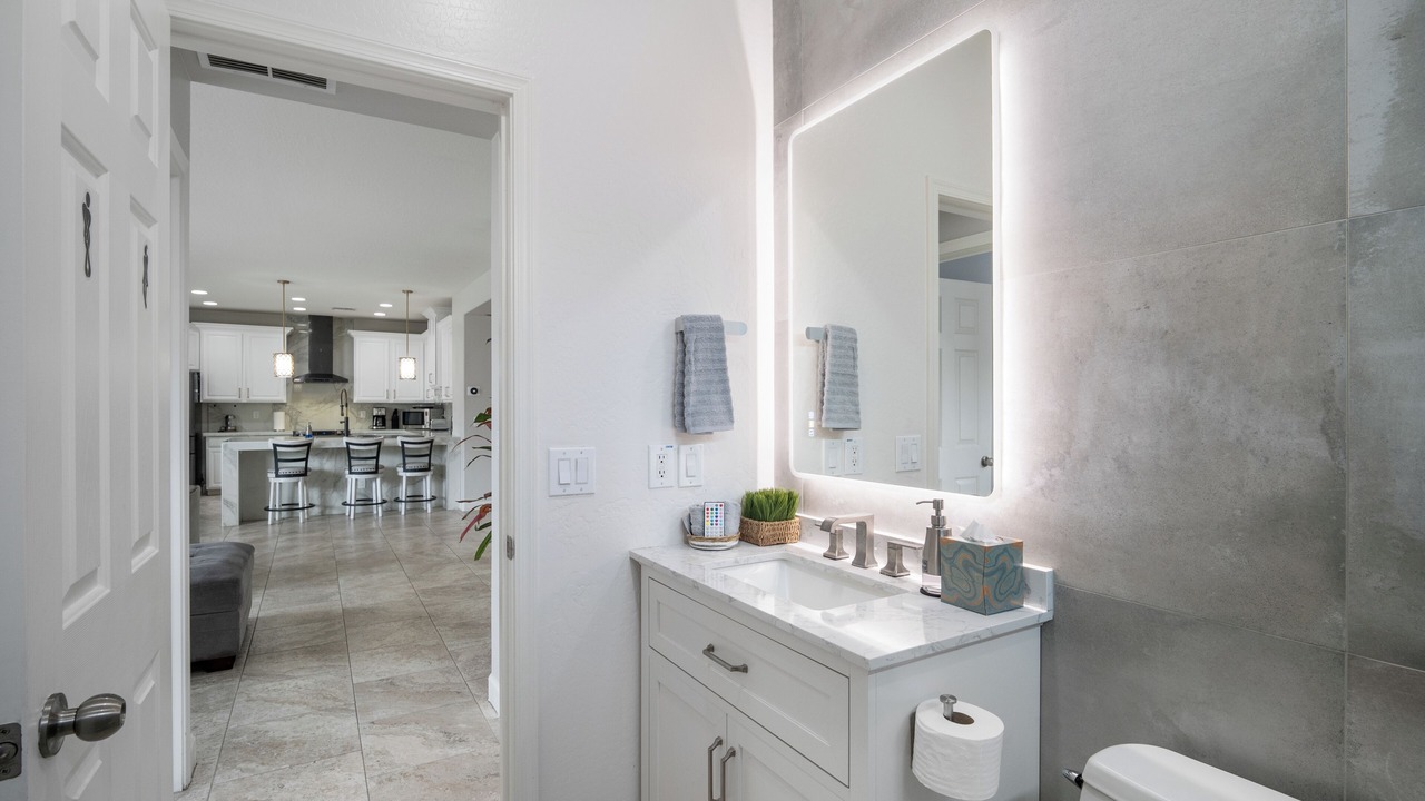 Photo of Bathroom in Glendale