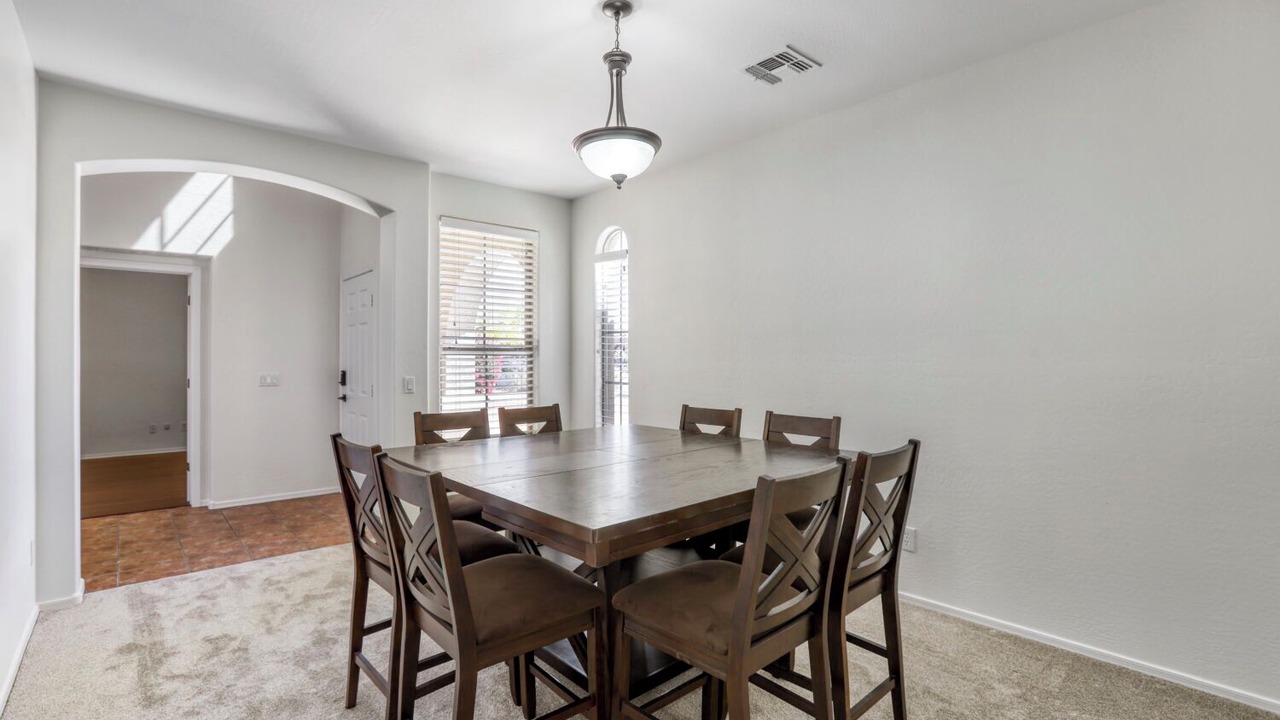 Photo of Livingroom in Missouri Ranch