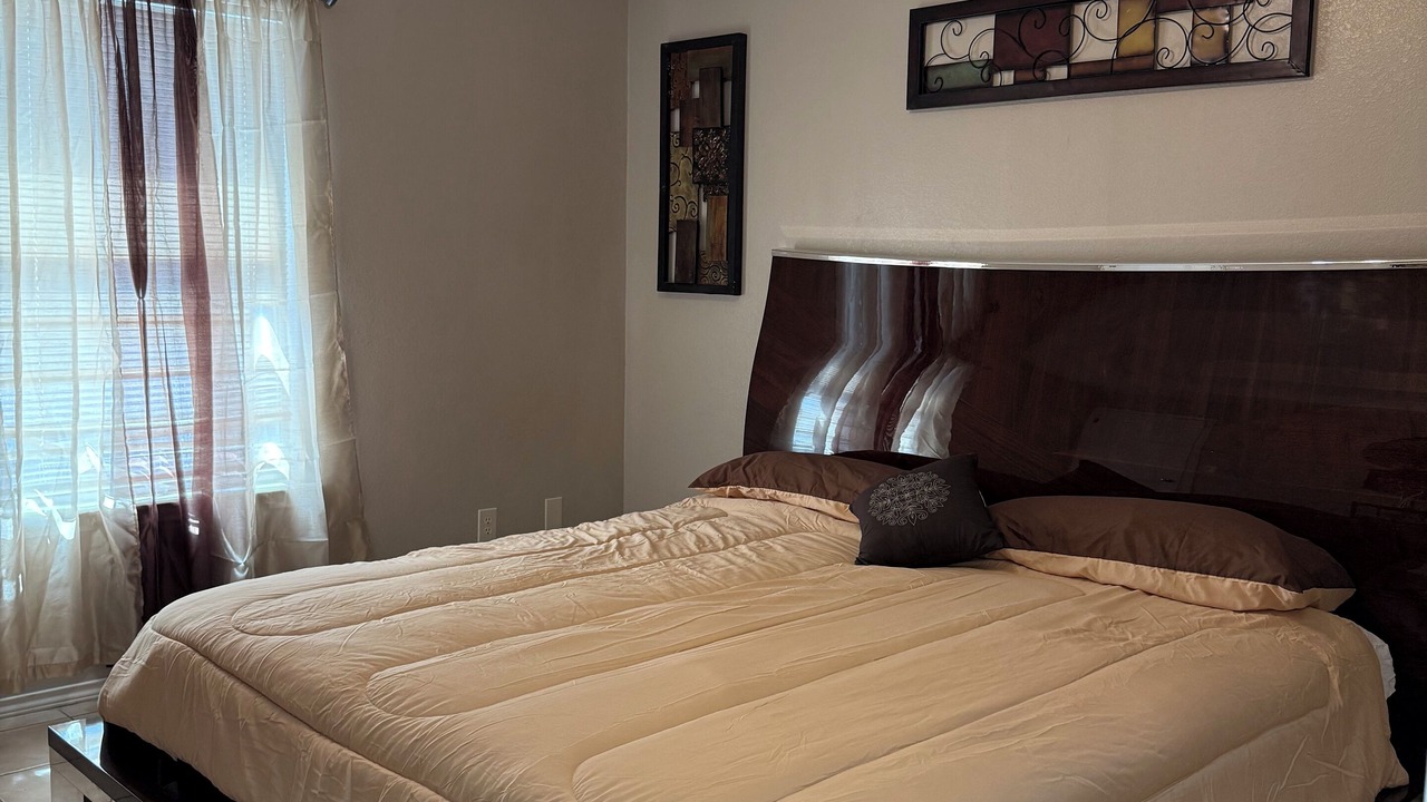 Photo of Bedroom in Harlingen