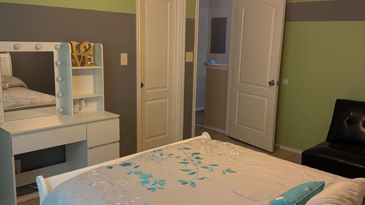 Photo of Bedroom in Harlingen