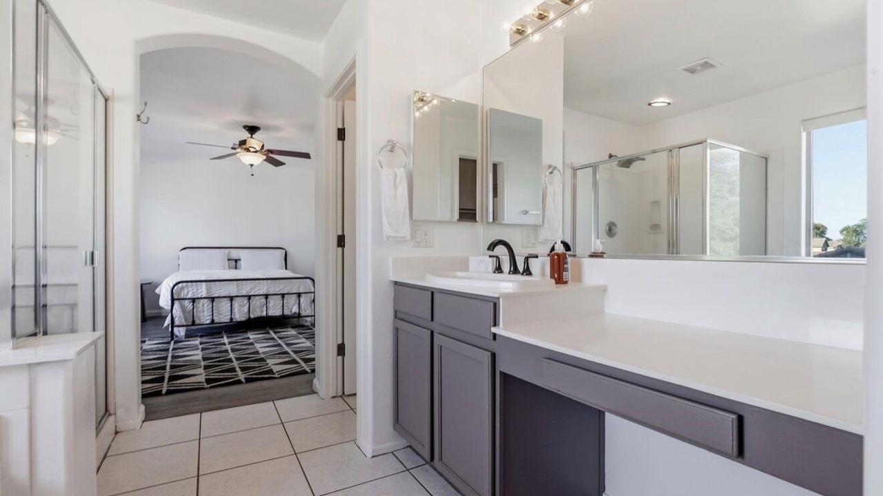 Photo of Bedroom in Ironwood Estates