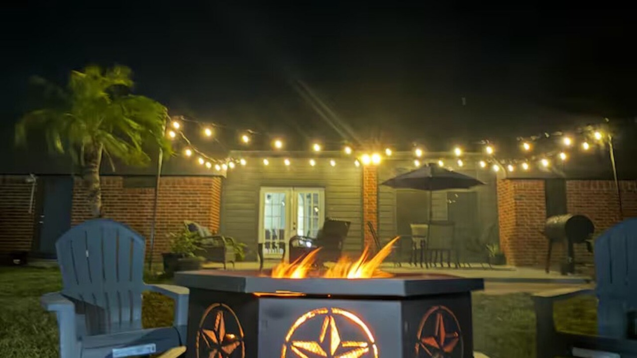 Photo of Outdoor in Palmhurst
