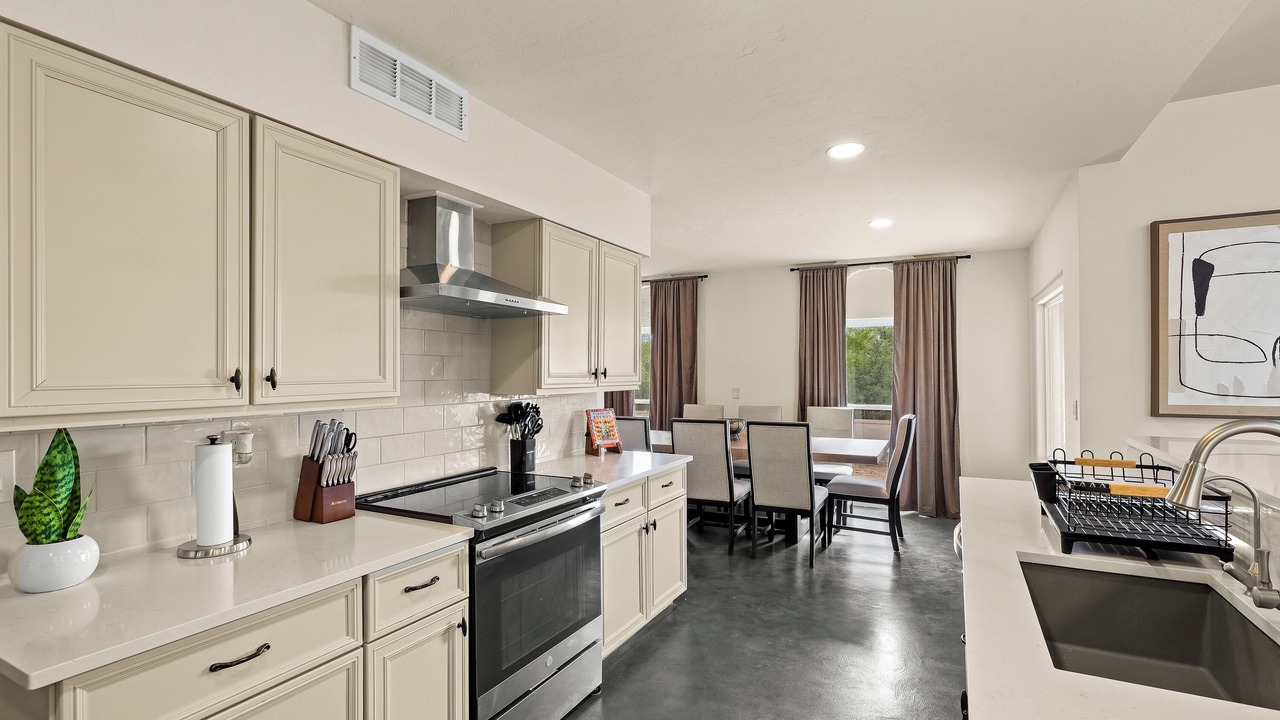 Photo of Kitchen in Skyline Bel Air Estates