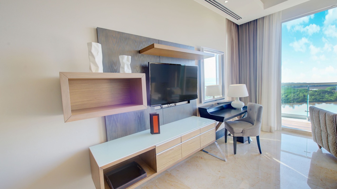 Photo of Livingroom in Downtown