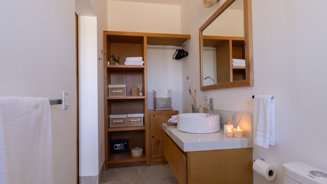 Photo of Bathroom in Vinorama