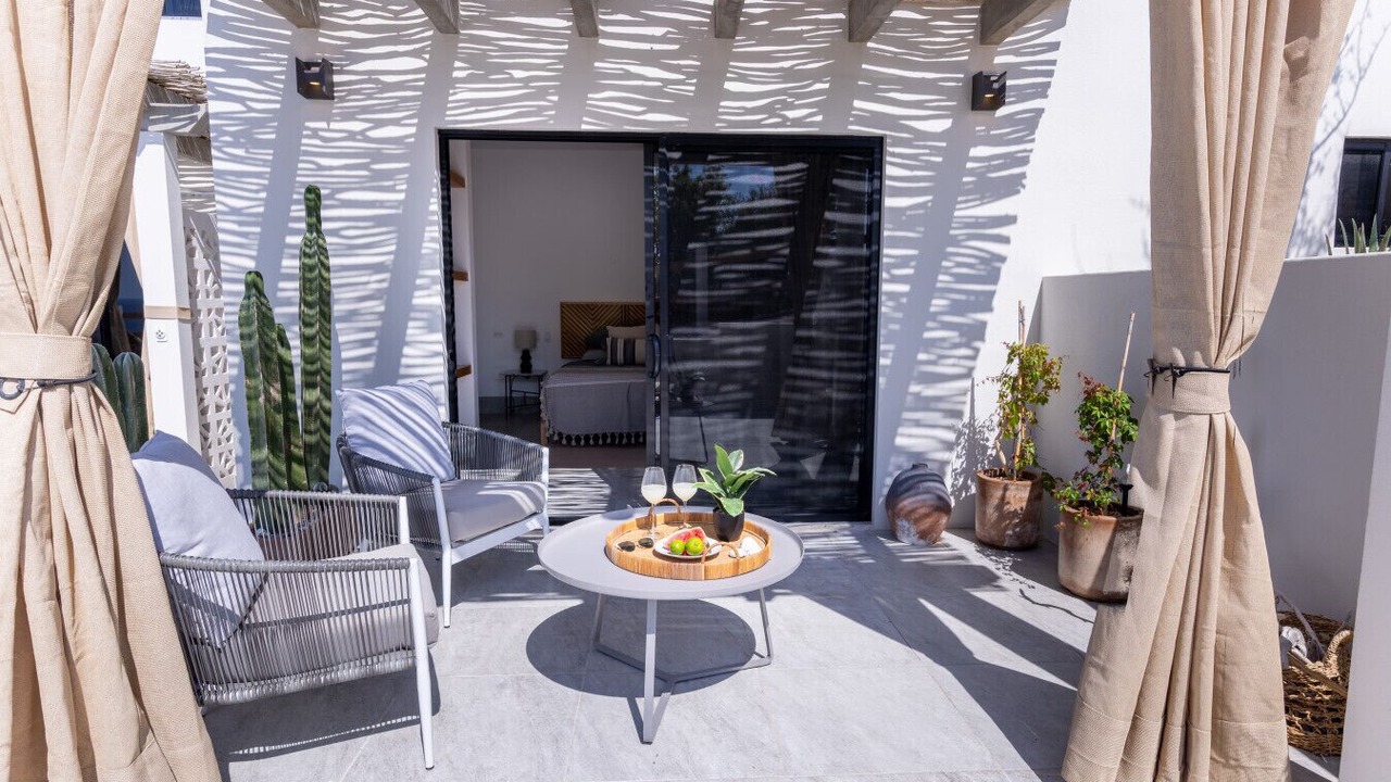 Photo of Patio Balcony in Vinorama