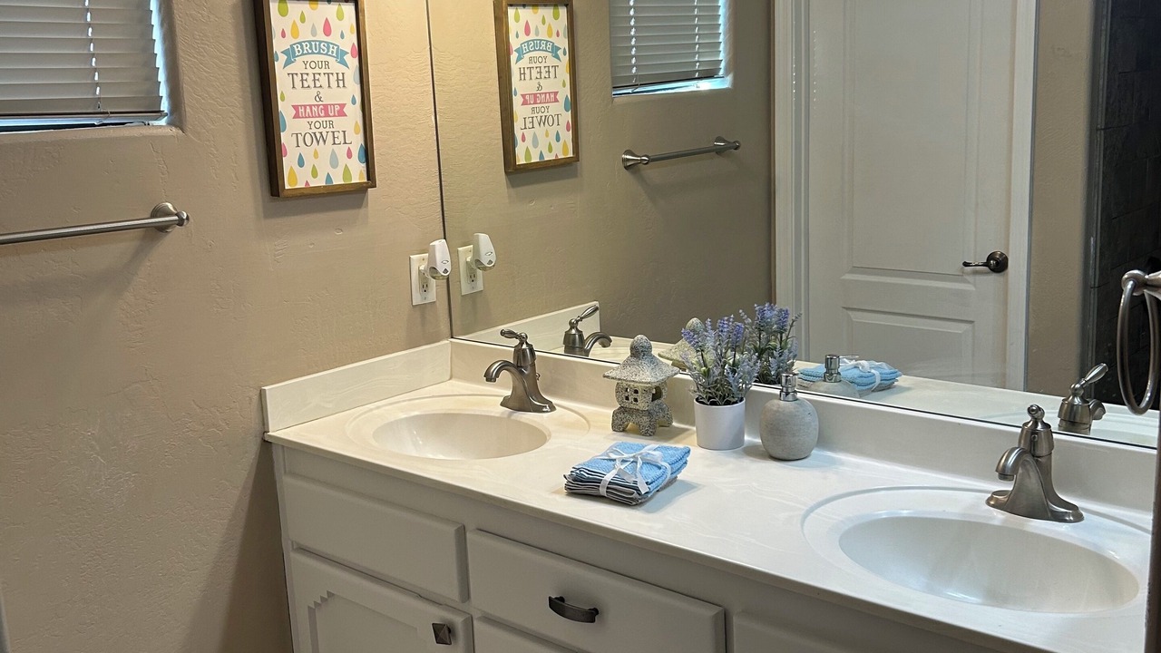 Photo of Bathroom in Yuma