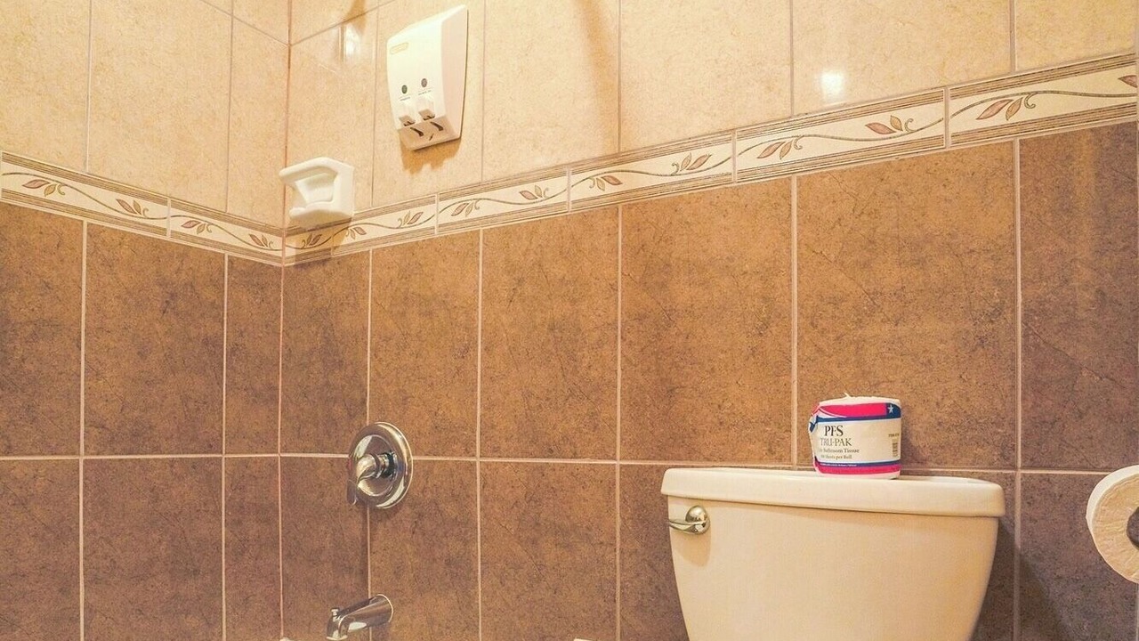 Photo of Bathroom in Weslaco