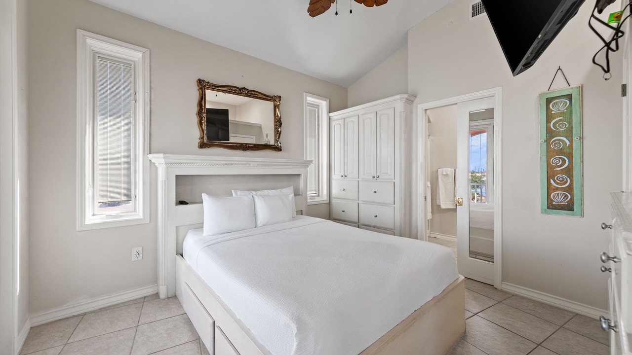 Photo of Bedroom in Port Isabel