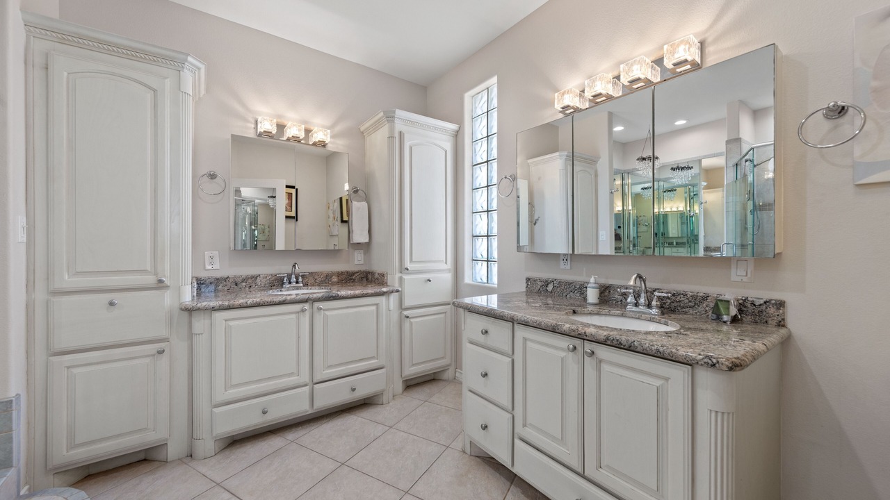 Photo of Bathroom in Port Isabel