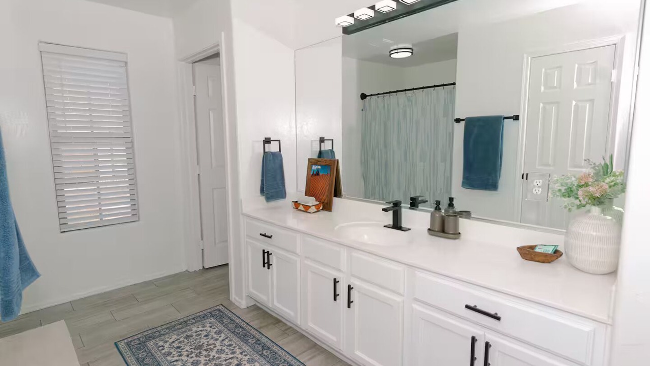 Photo of Bathroom in Governmental Mall