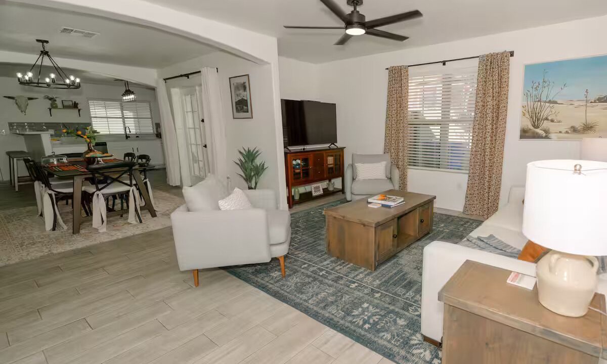 Photo of Livingroom in Governmental Mall