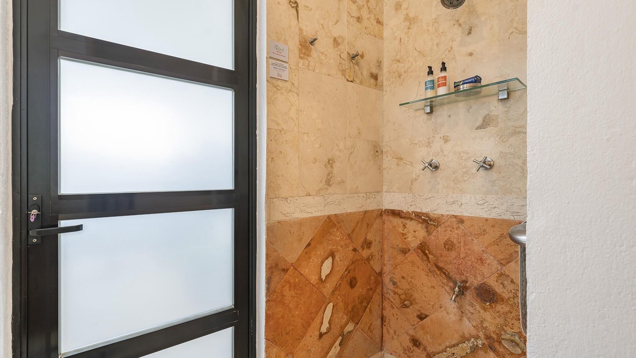 Photo of Bathroom in Centro - Supmza 001