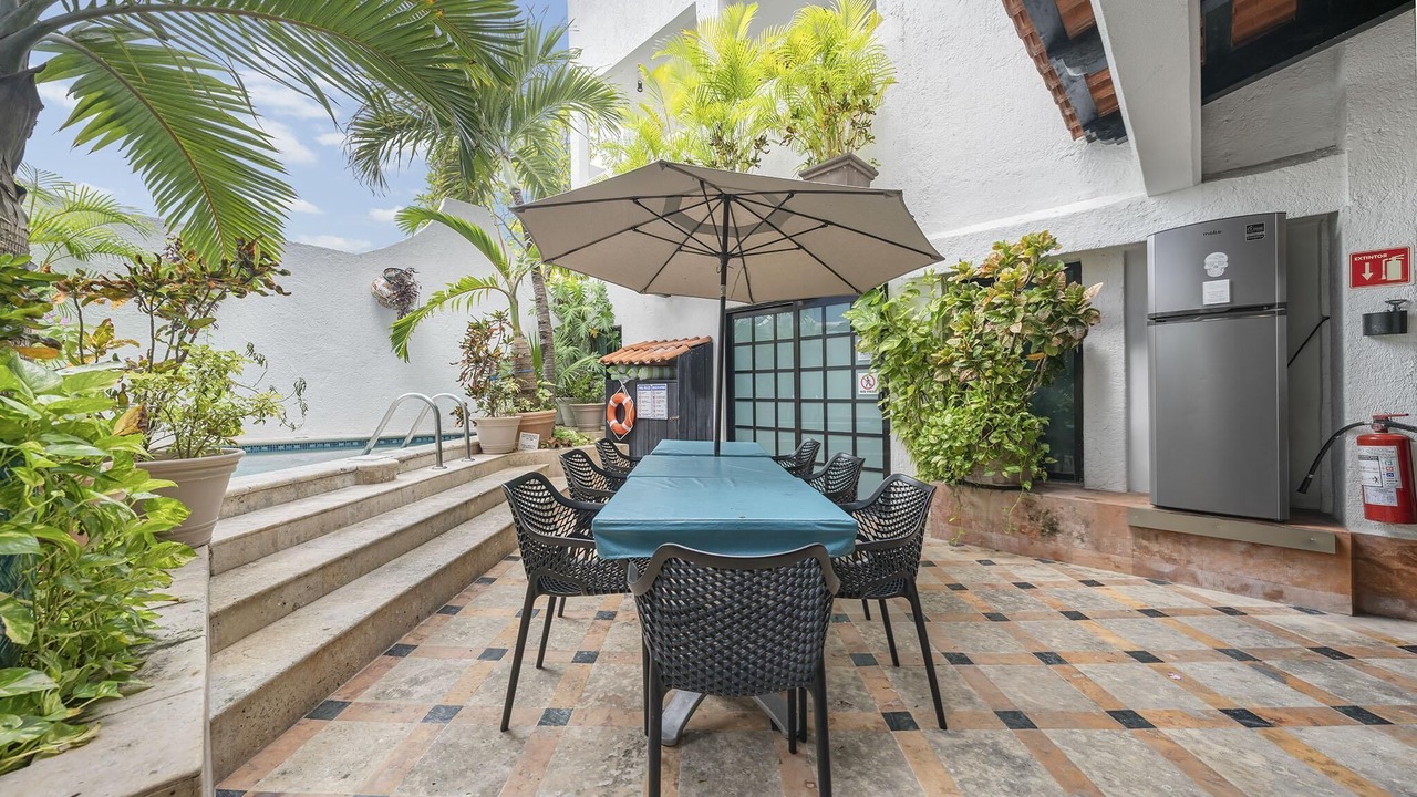 Photo of Outdoor in Centro - Supmza 001
