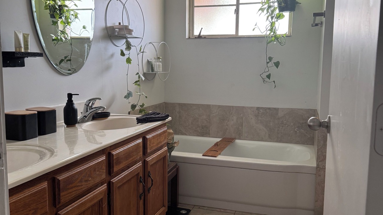 Photo of Bathroom in Alegre Community