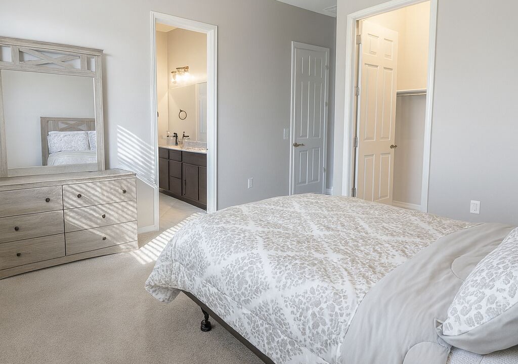 Photo of Bedroom in Dove Mountain