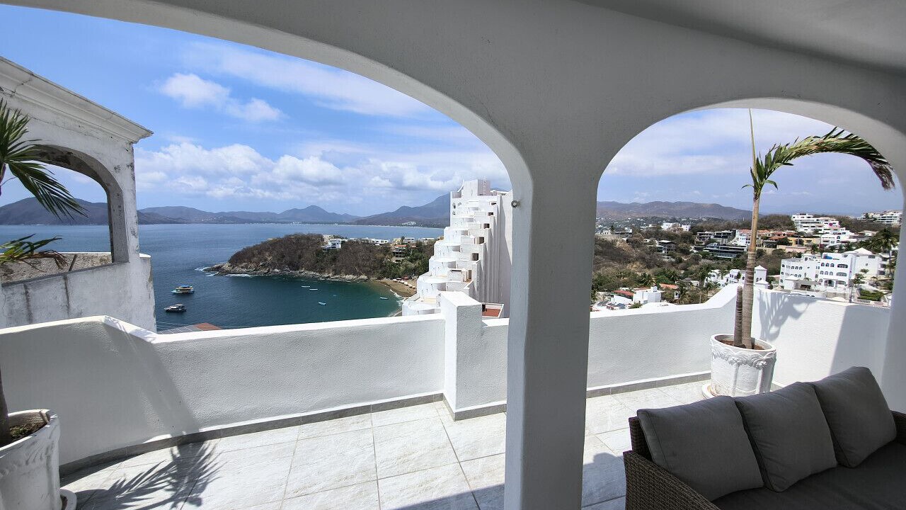 Photo of Patio Balcony in Peninsulas de Santiago