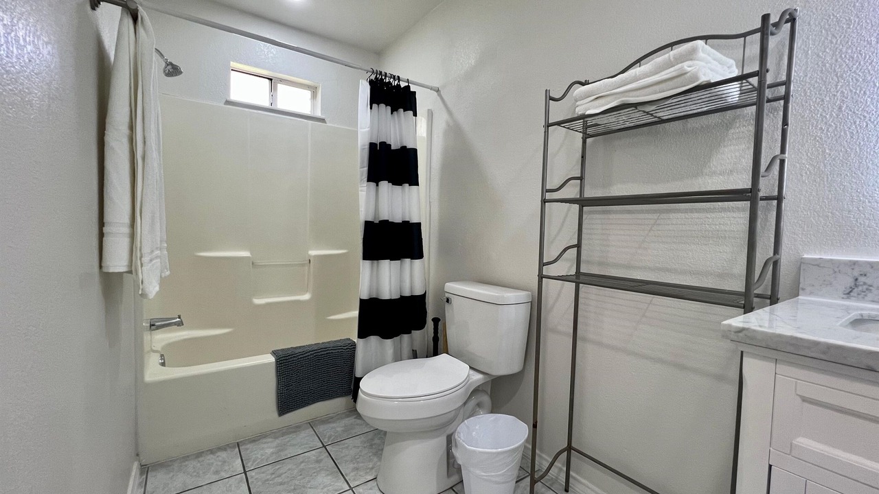 Photo of Bathroom in Brownsville