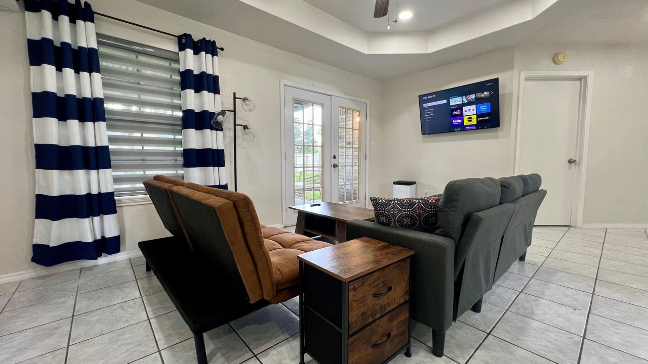 Photo of Bedroom in Brownsville