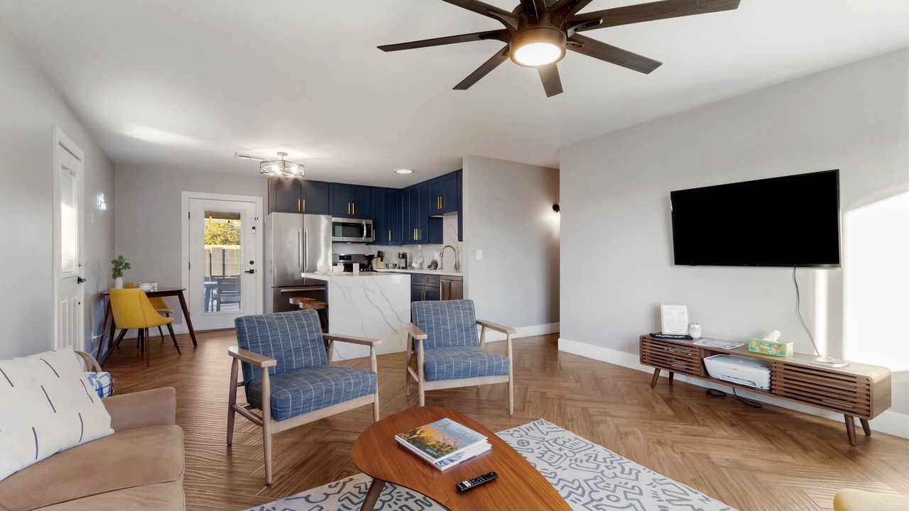 Photo of Bedroom in New Papago Parkway