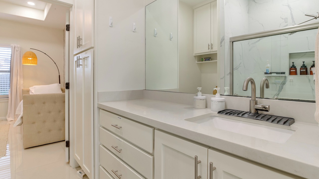 Photo of Bathroom in Brownsville