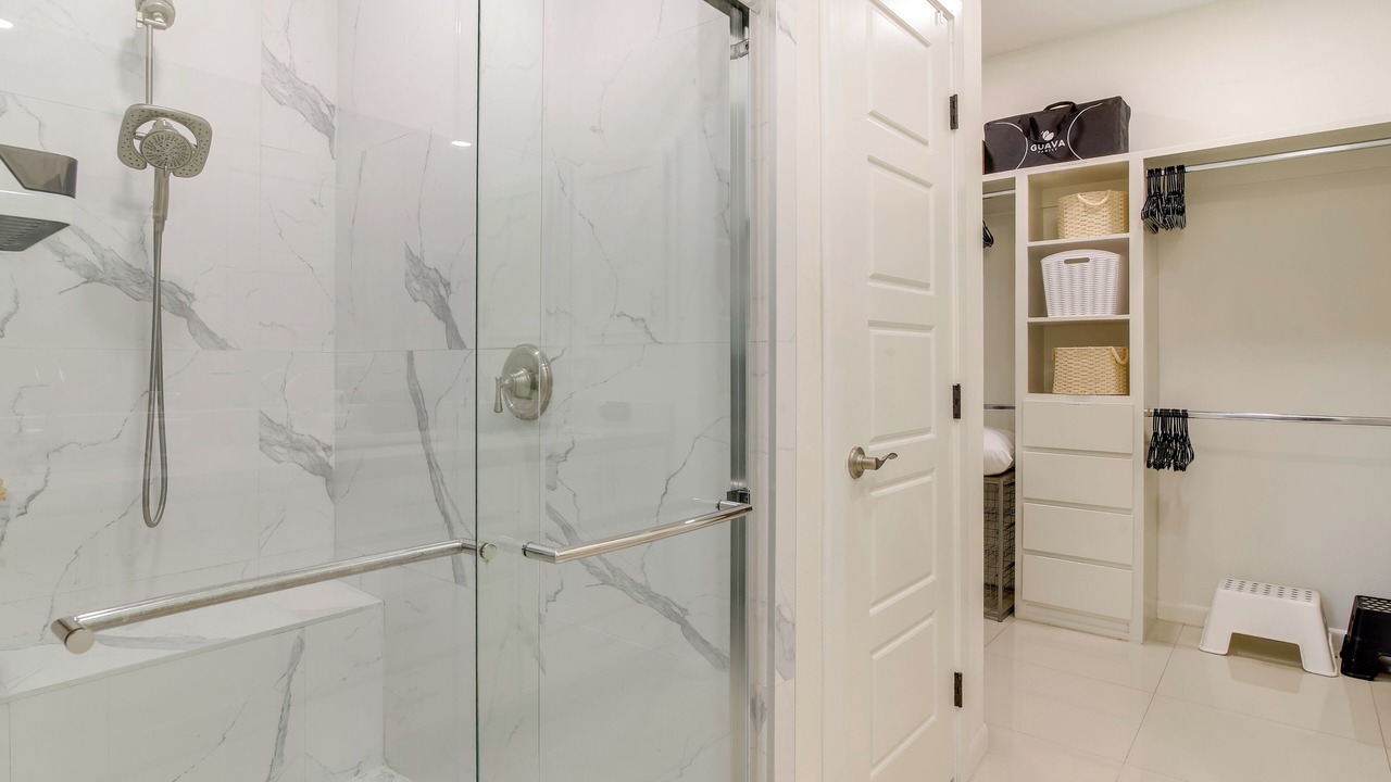 Photo of Bathroom in Brownsville