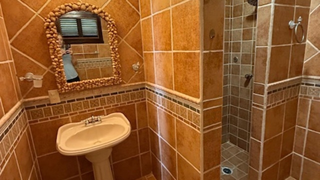 Photo of Bathroom in Los Ayala