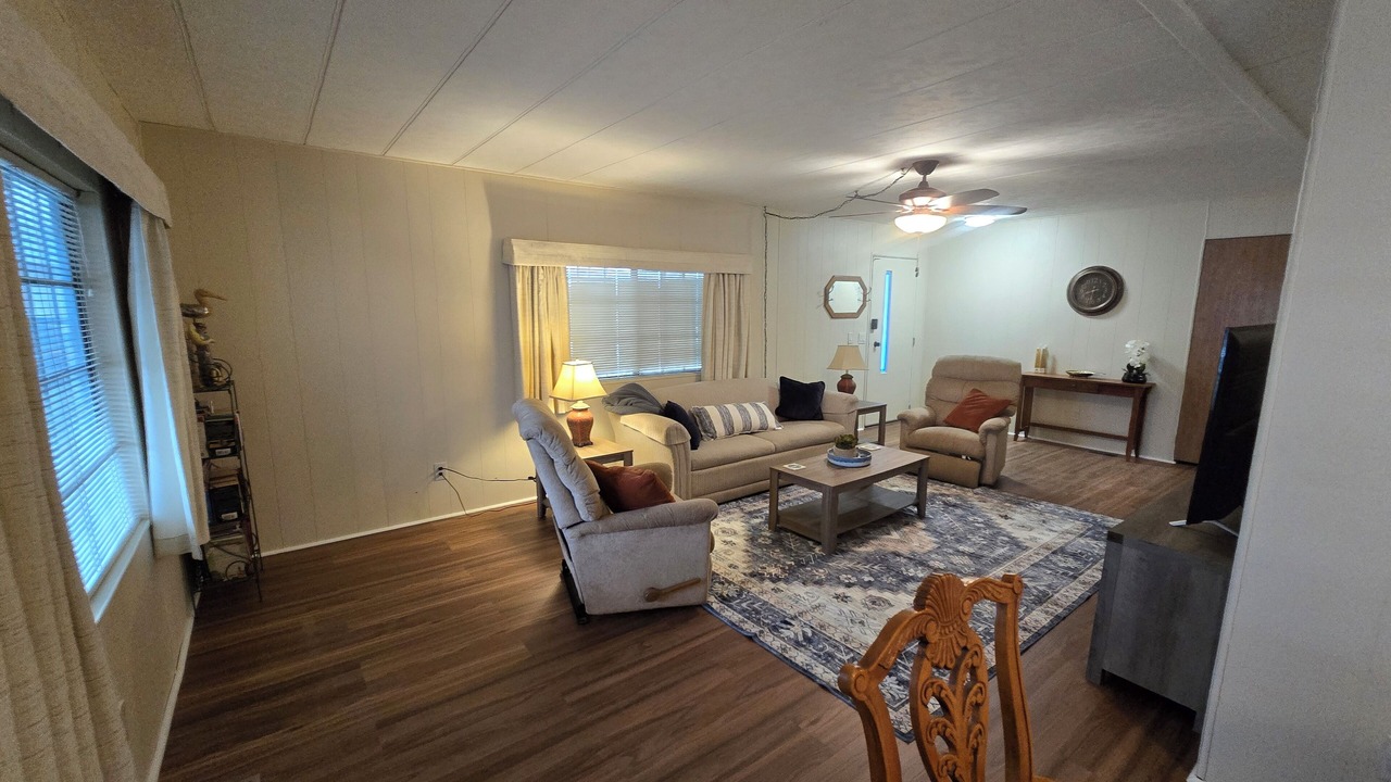 Photo of Livingroom in Bluewater