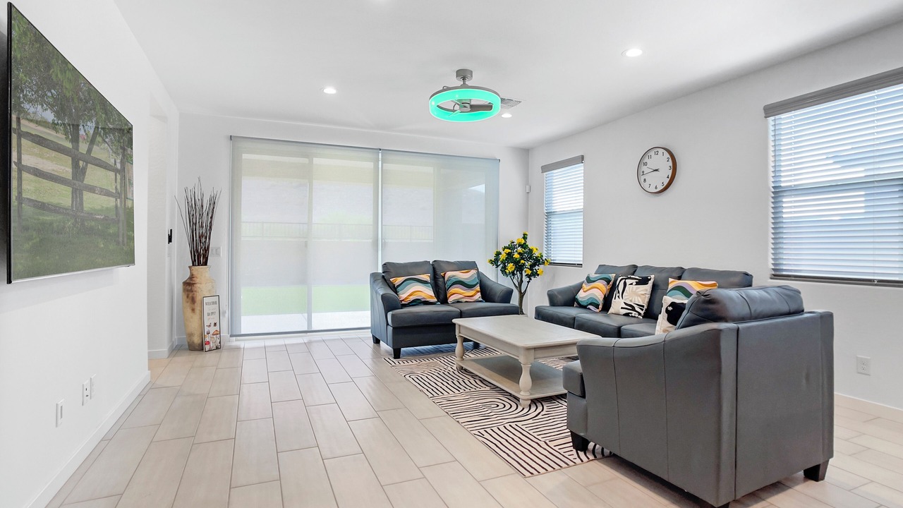 Photo of Livingroom in Laveen