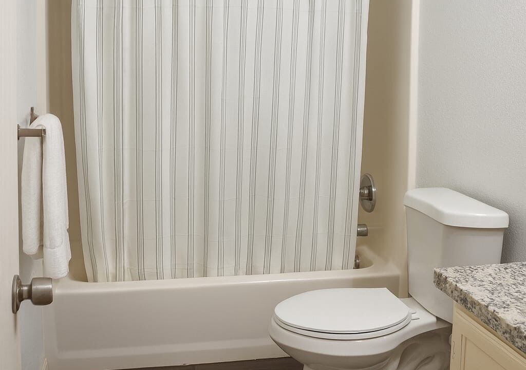 Photo of Bathroom in Palmhurst