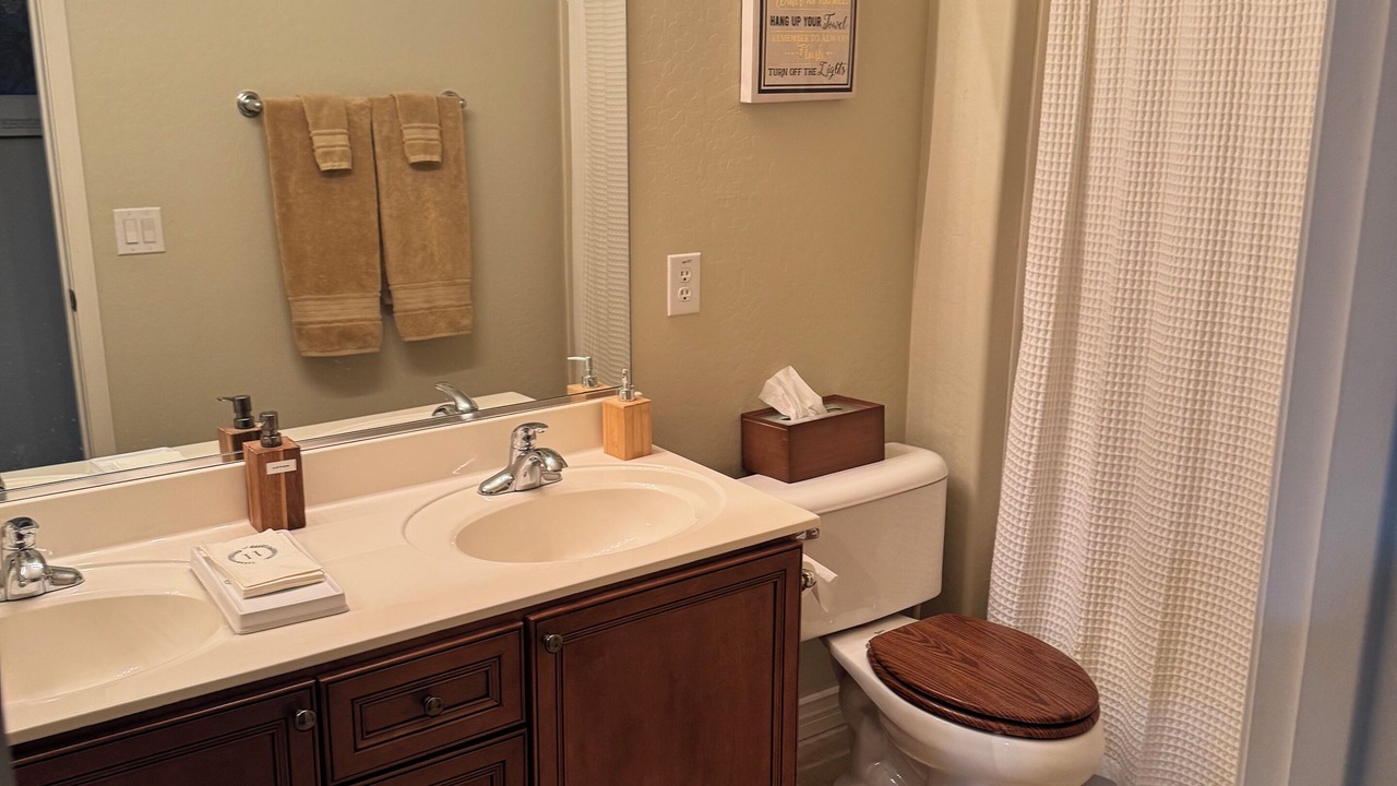 Photo of Bathroom in Rovey Farm Estates