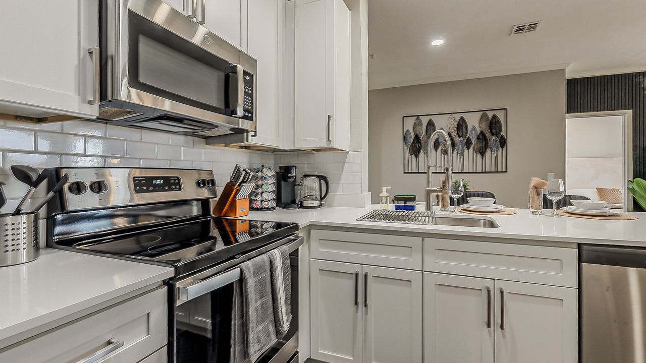 Photo of Kitchen in McDowell Mountain Apartments