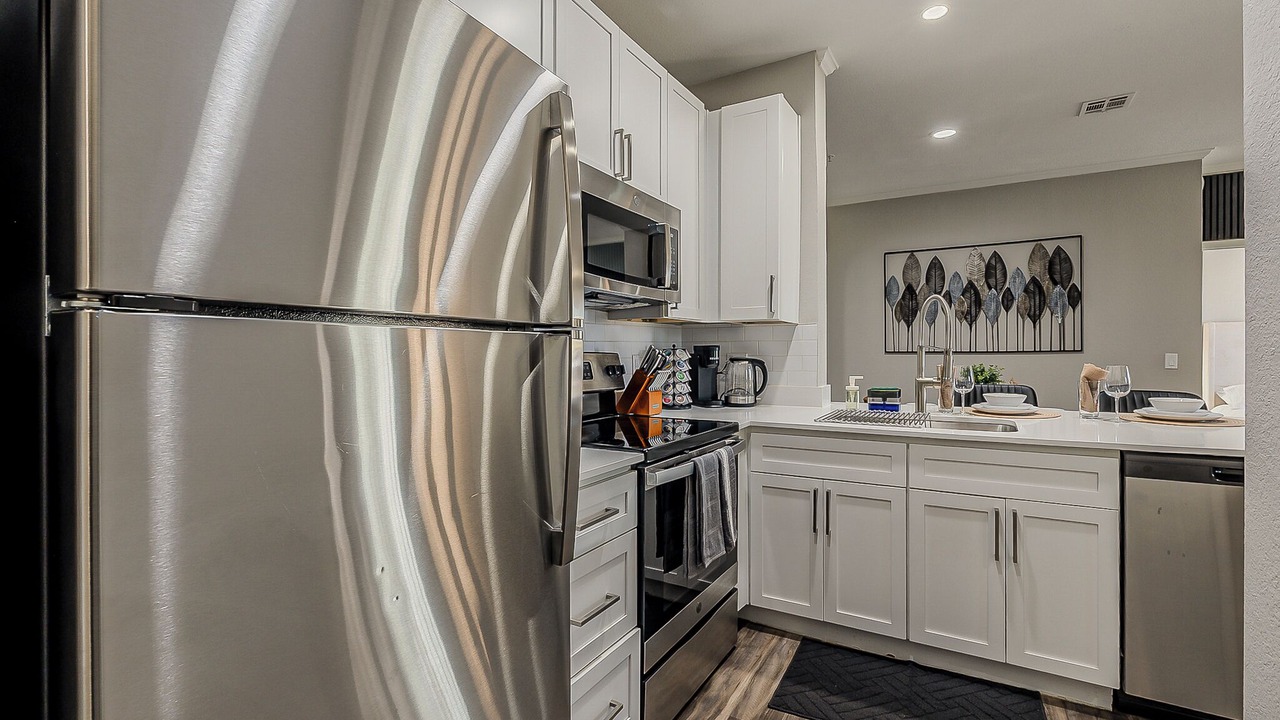 Photo of Kitchen in McDowell Mountain Apartments