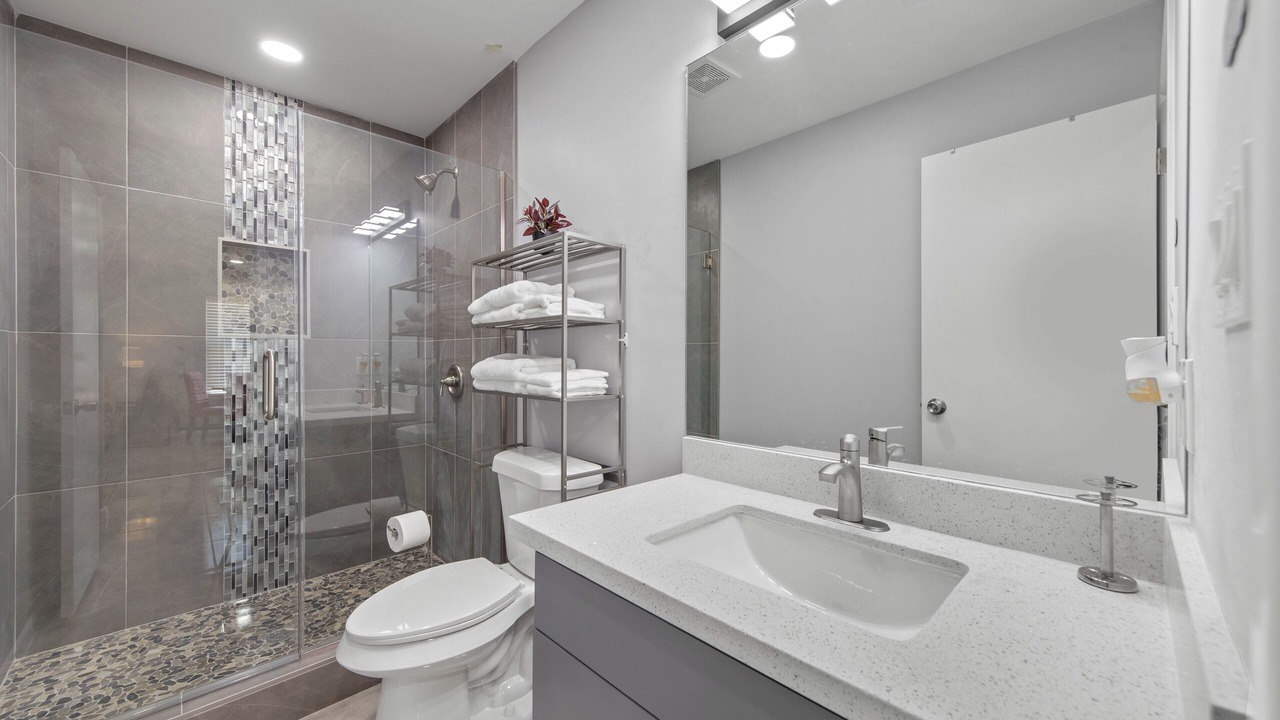 Photo of Bathroom in Brownsville