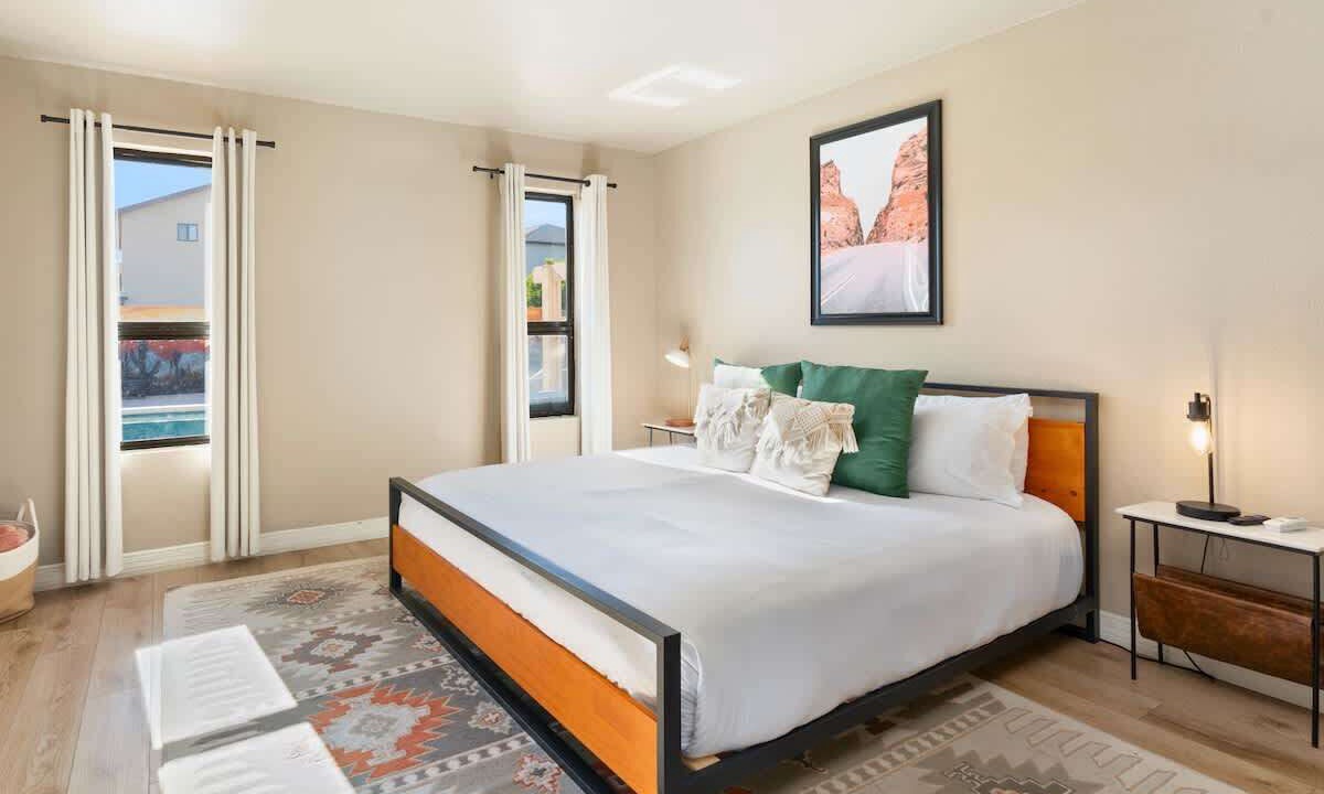 Photo of Bedroom in Westgreen Estates
