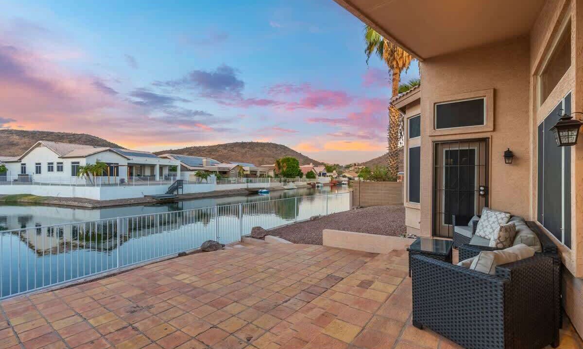 Photo of Patio Balcony in Arrowhead Lakes