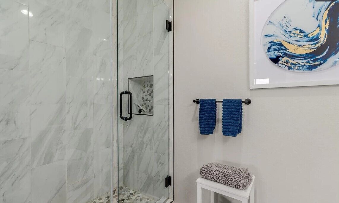 Photo of Bathroom in Maryvale