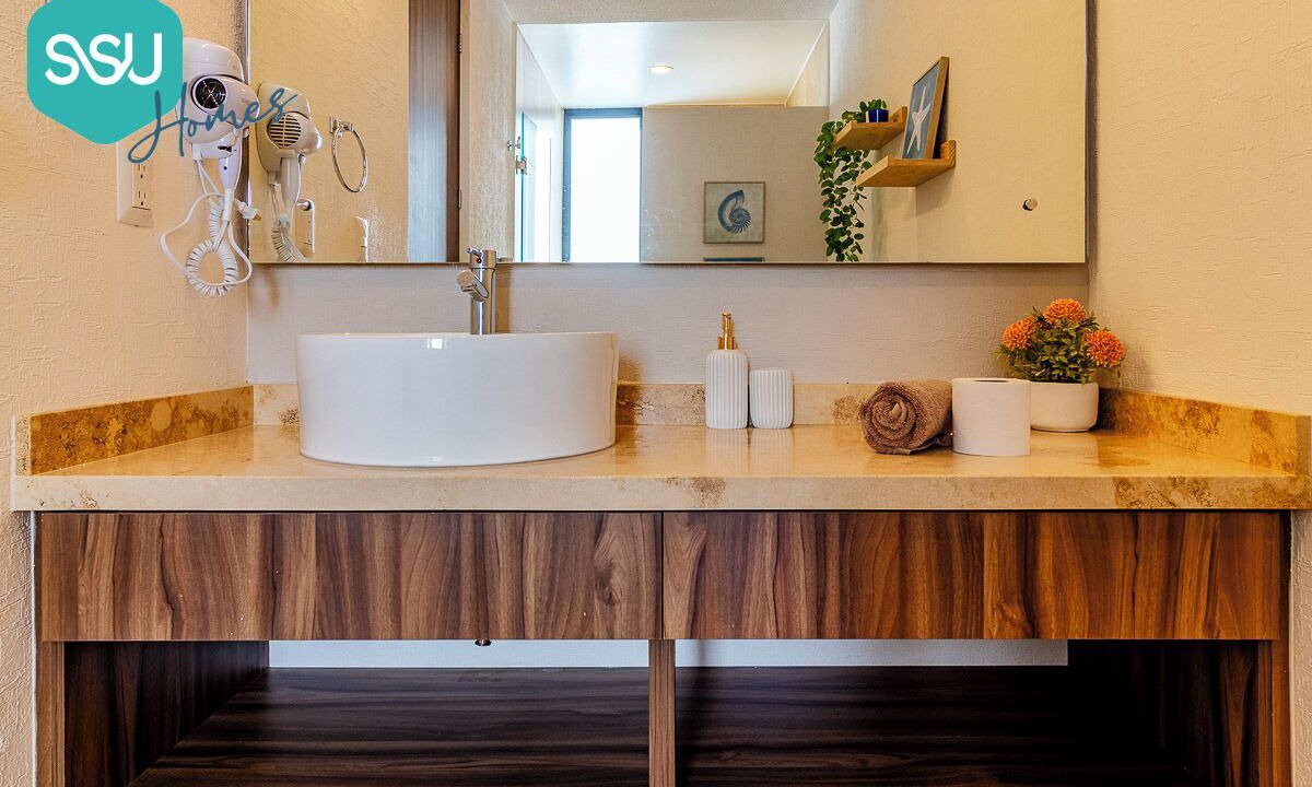 Photo of Bathroom in El Marques