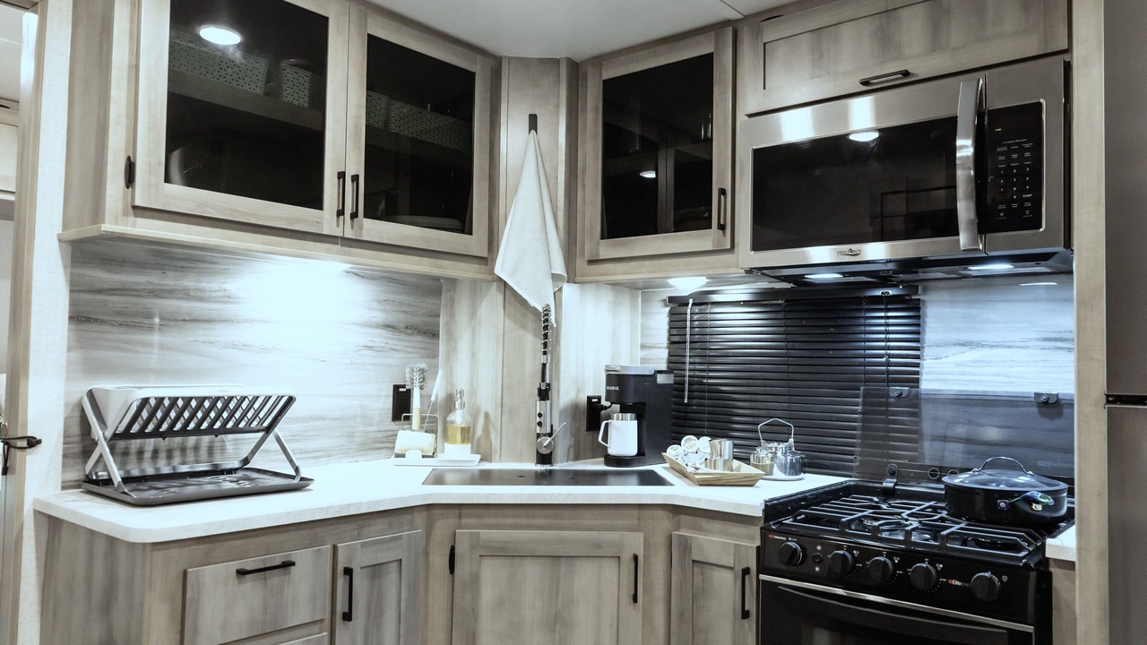 Photo of Kitchen in Rio Verde Foothills