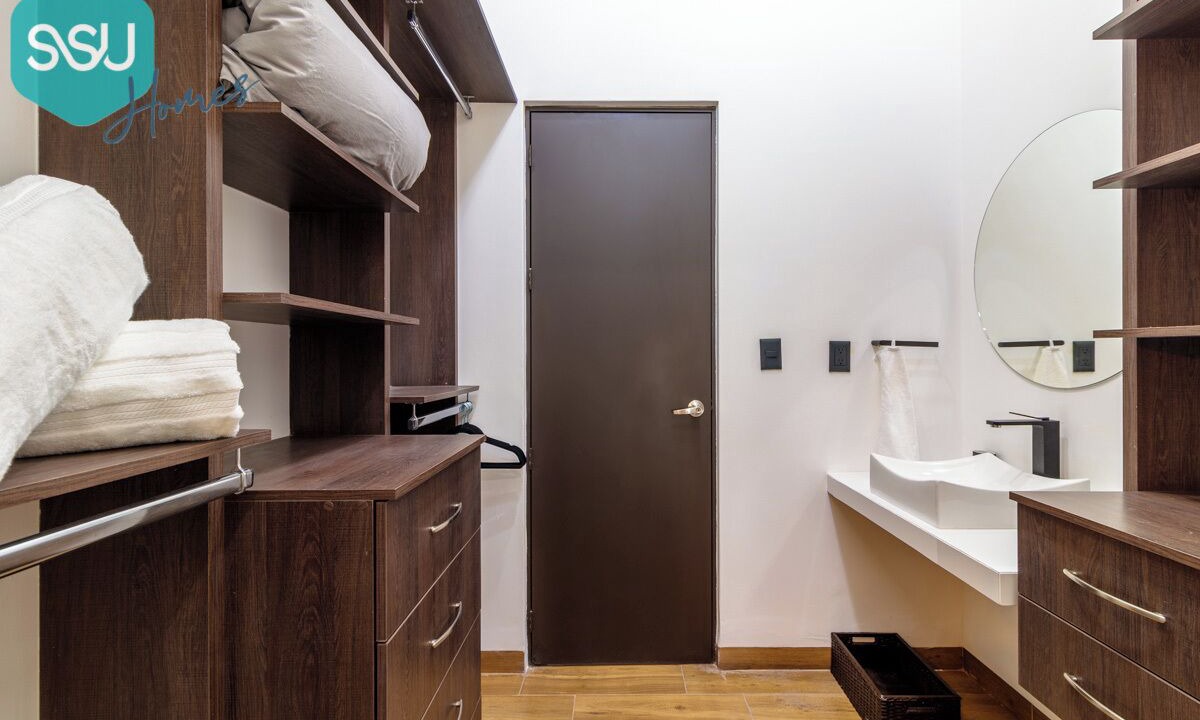Photo of Bathroom in El Marques