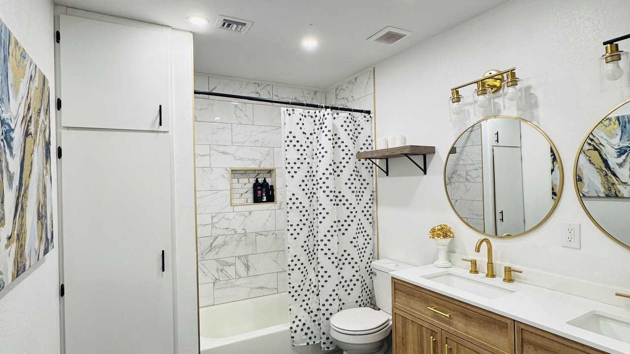 Photo of Bathroom in Alhambra