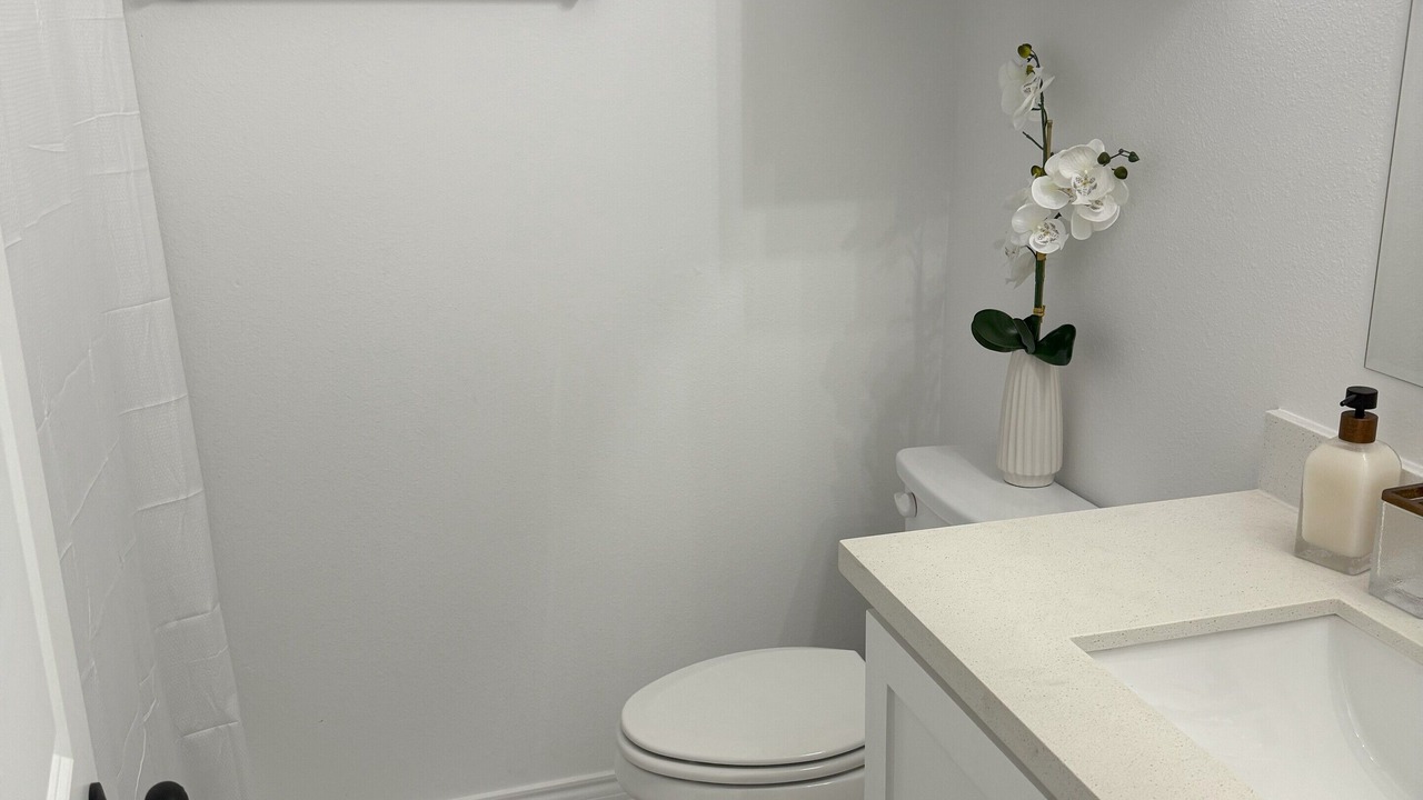 Photo of Bathroom in Brownsville