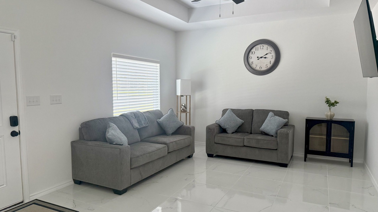 Photo of Livingroom in Brownsville