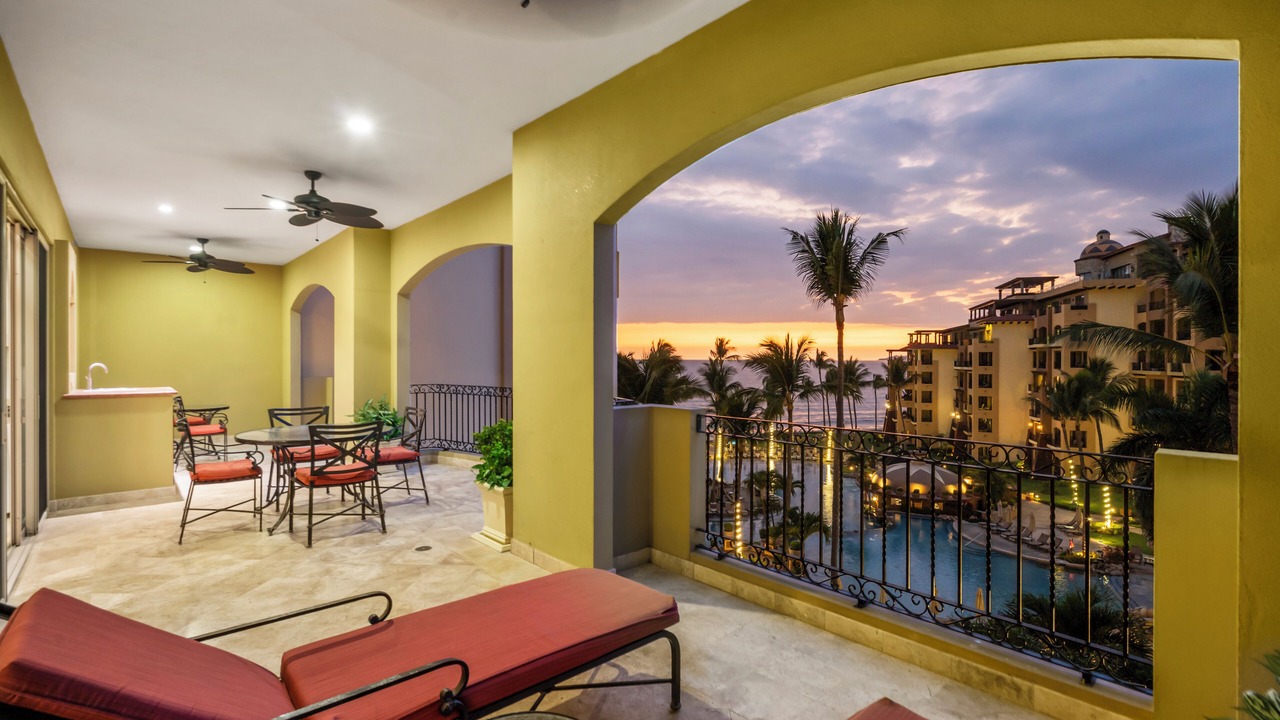 Photo of Patio Balcony in Flamingos